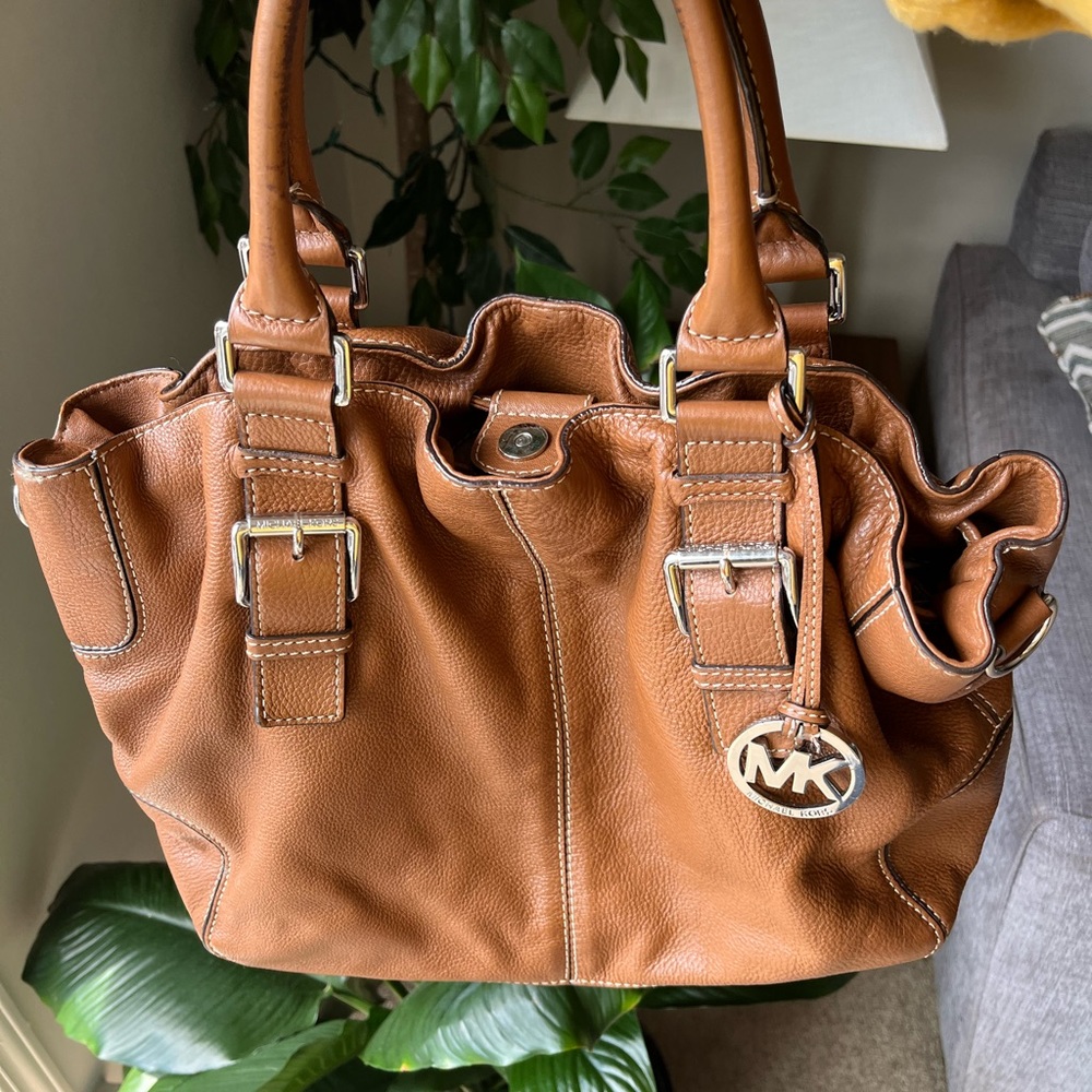 Large brown leather Michael Kors bag